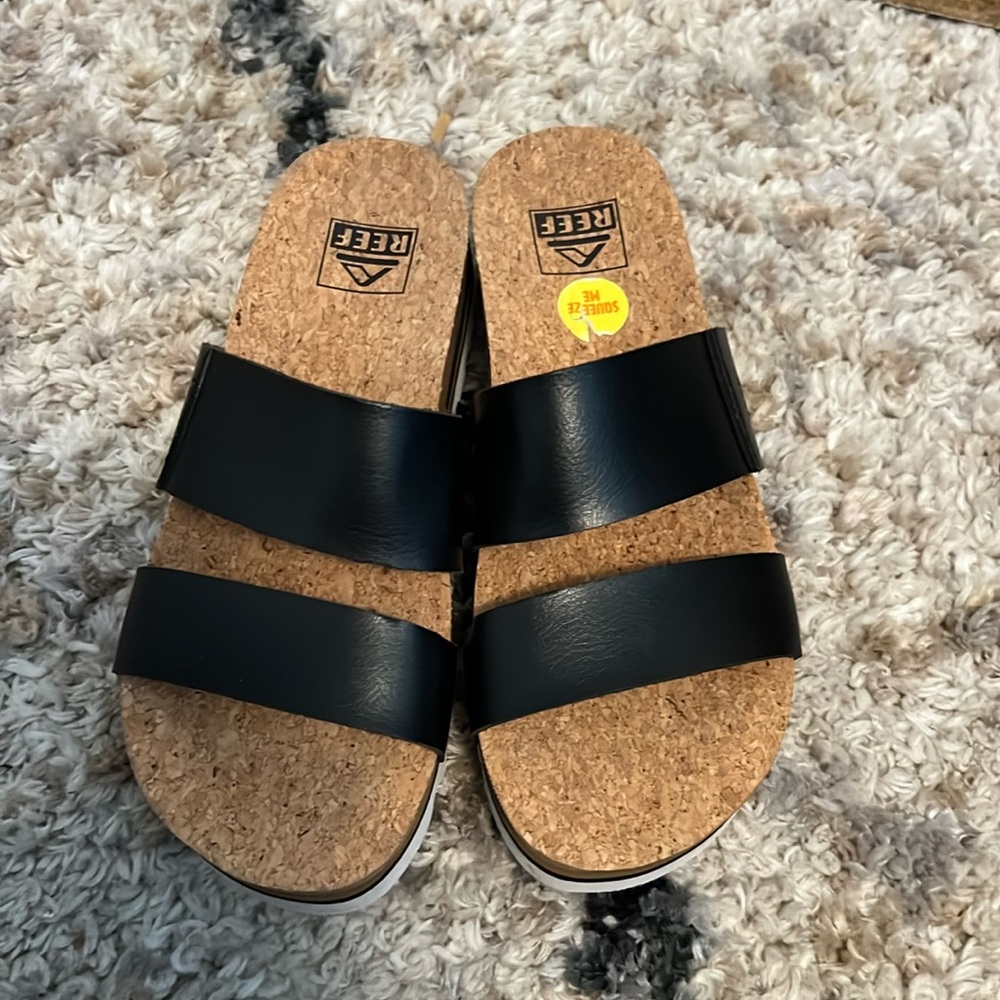 Reef sandal